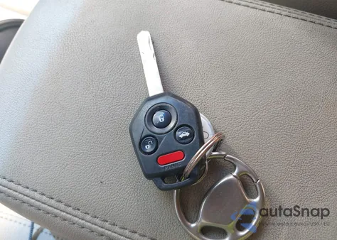 2014 Subaru Outback 2.5I Limited from USA, damaged, VIN 4S4BRCLC7E3280104